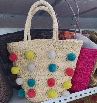 Kleurrijke ballen handgemaakte strozak