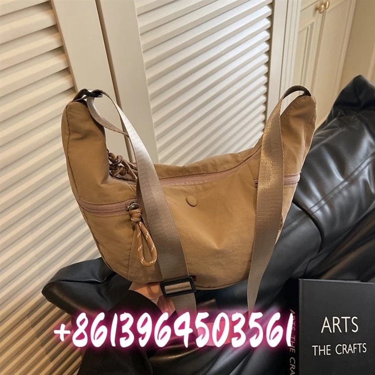 Man nylon schoudertas