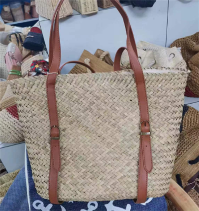 Lange PU hanteert de stro -chic tas