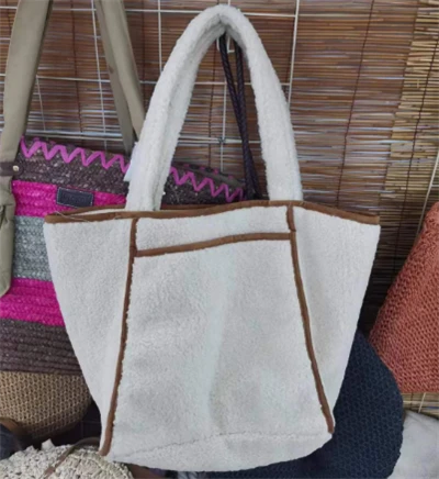 Lamswol dames casual tas
